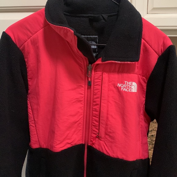 The North Face Jacket size medium in women’s. Black and pink in color. - Picture 3 of 3
